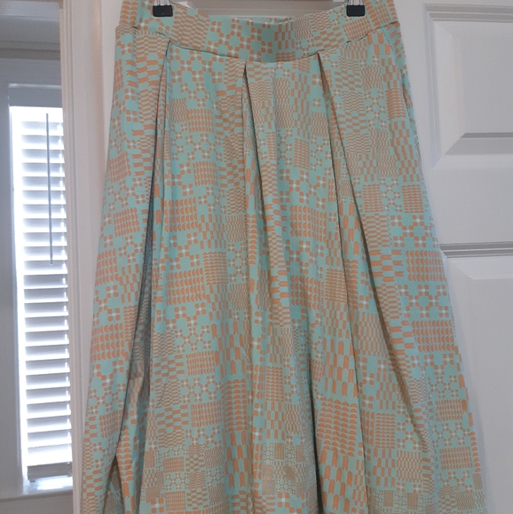 Lularoe Madison skirt small - Picture 1 of 1